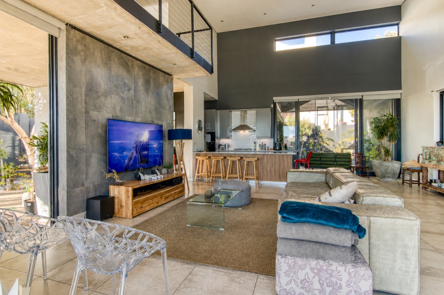 3 Bedroom Property for Sale in Heldervue Western Cape
